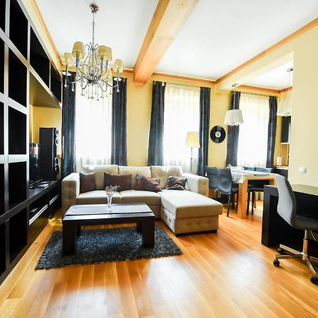 Luxury Apartment Brașov Exterior foto