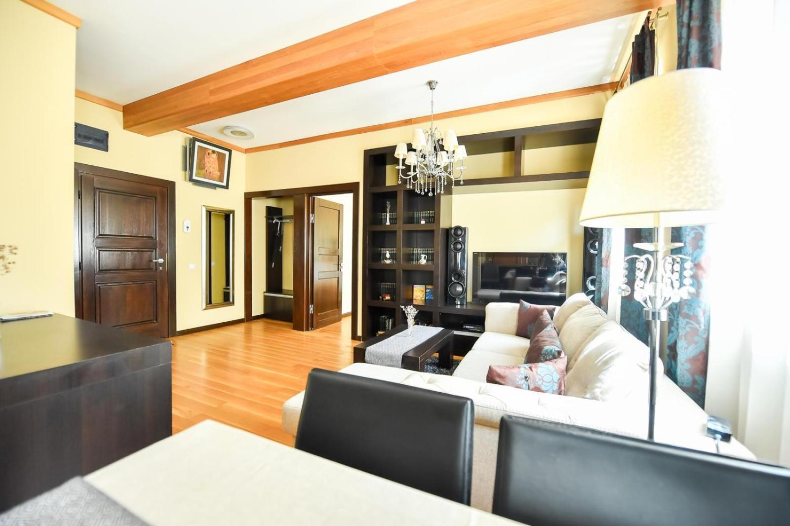 Luxury Apartment Brașov Exterior foto